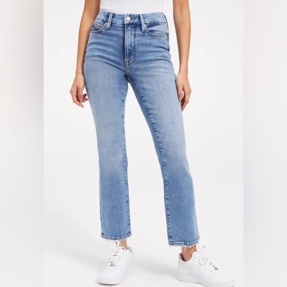 Good American Good Legs Straight Jeans in Indigo205